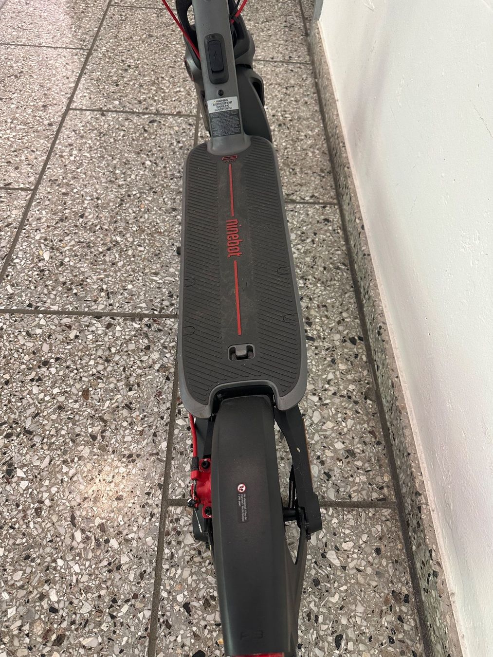 Segway Kickboard: E-Scooter Ninebot - Segway – Difettoso da Liestal venduto da FuV01 4