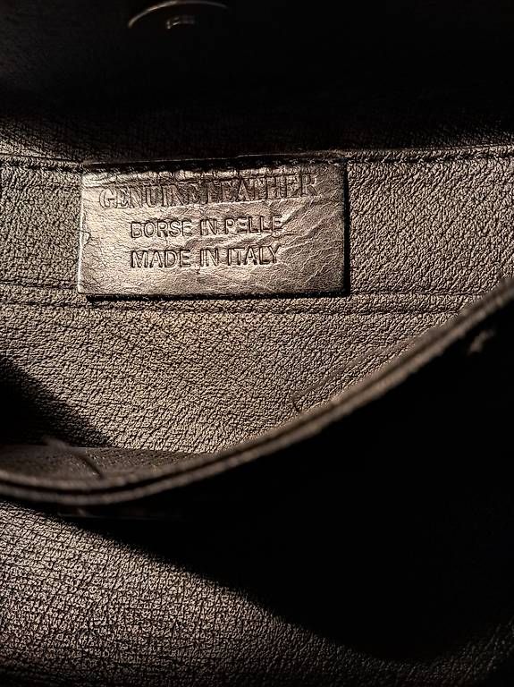 Taschen für Damen: Neue italienische Ledertasche – Gebraucht aus Basel von len_t965 1