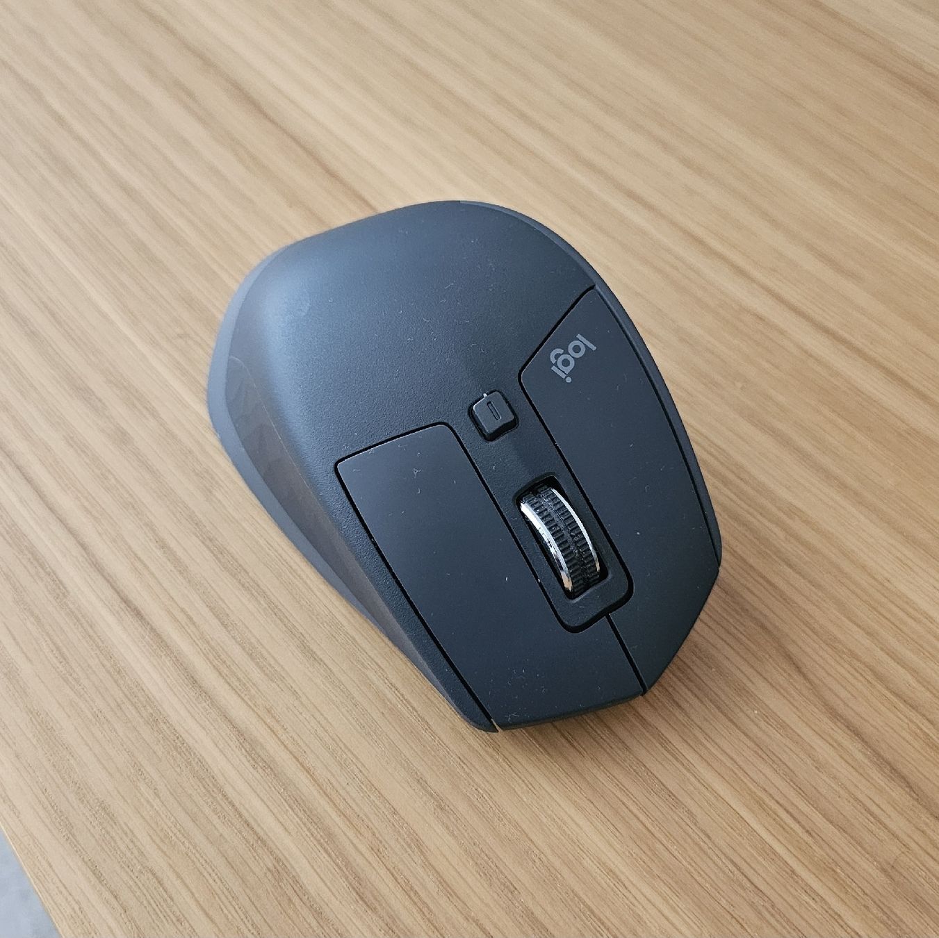 Logitech Mouse: Logitech MX Master 2S Maus mit Ladekabel – Usato da Staufen venduto da M19M