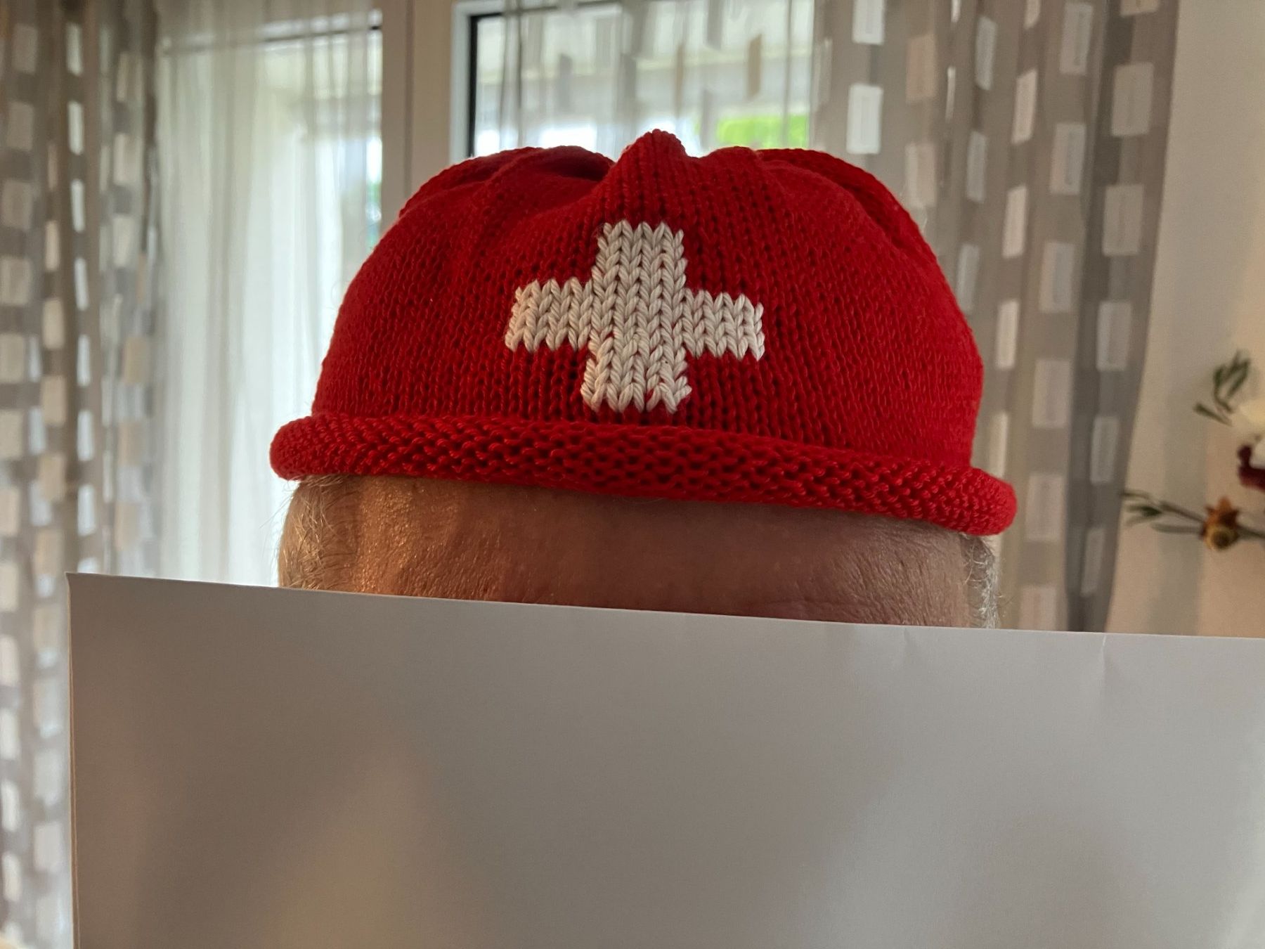 Altro in  Abbigliamento & Accessori: Schweizer  Chäppli   2 Stück Hand gestrickt – Usato da winterthur venduto da egga07