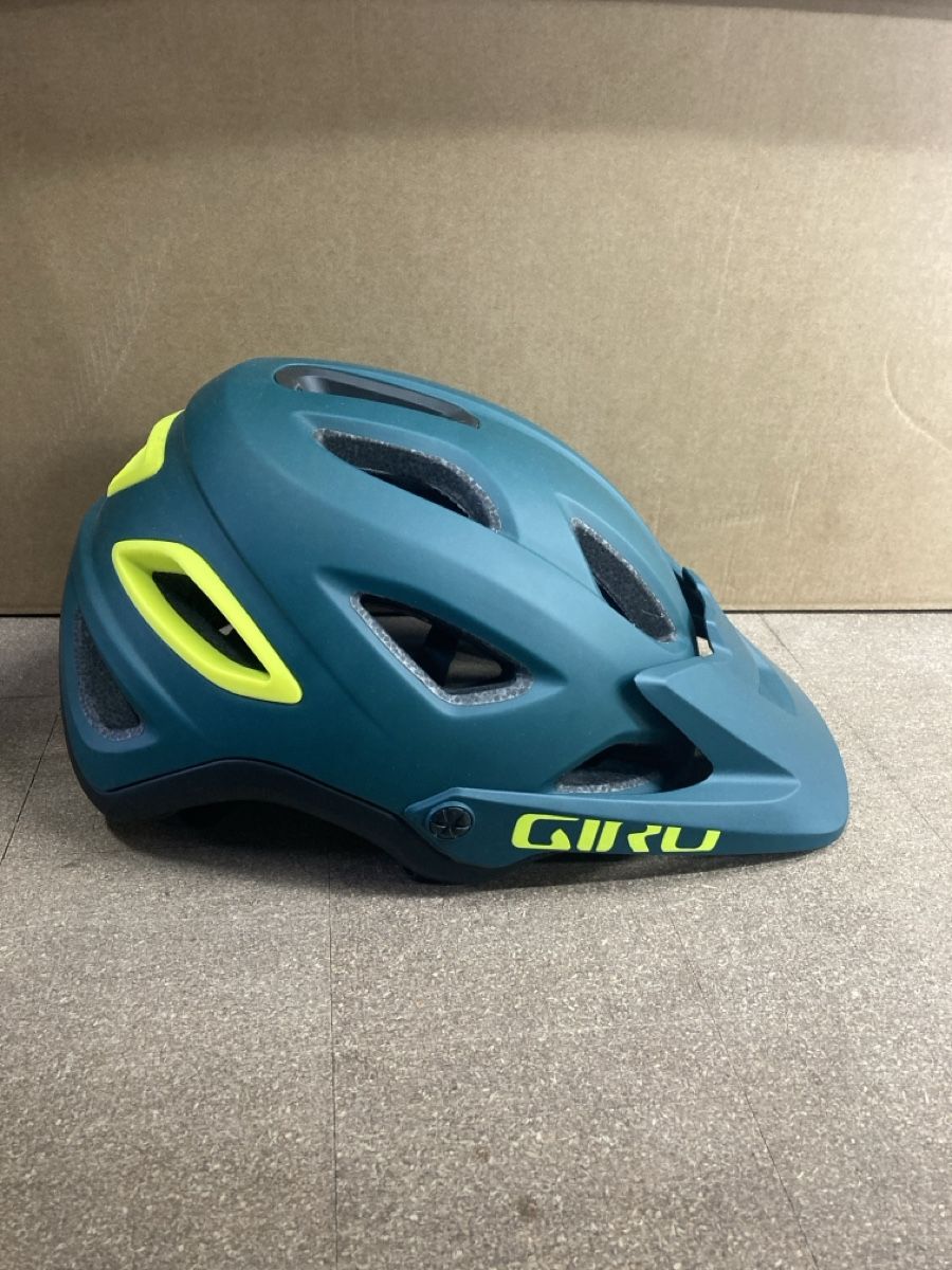 Giro Caschi: Giro Montaro Mips Helmet L – Nuovo (secondo la descrizione) da Zürich venduto da Barspin
