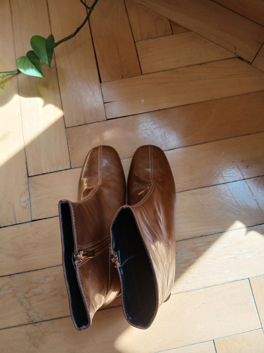 Scarpe da donna: Bottines à talons style vintage – Nuovo (secondo la descrizione) da La Chaux-de-Fonds venduto da offnoise 3