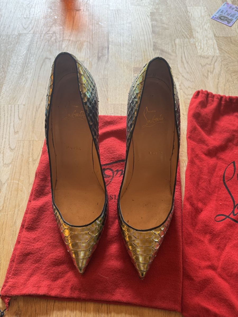 Christian Louboutin Scarpe da donna: Christian Louboutin So Kate 120 Metallic Python Aquar. 40.5 – Usato da Luzern venduto da Antiquesonline 4