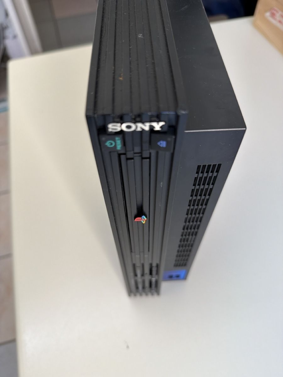 Sony Console: Play Station 2 – Difettoso da Saxon venduto da Elviis