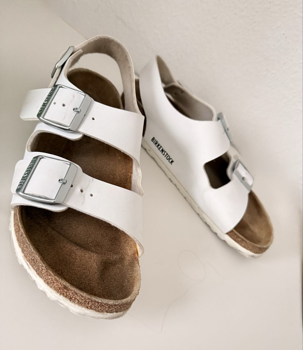 Birkenstock Scarpe da donna: White Birkenstock Sandals, Size 39 – Usato da Zollikerberg venduto da MK-13 1