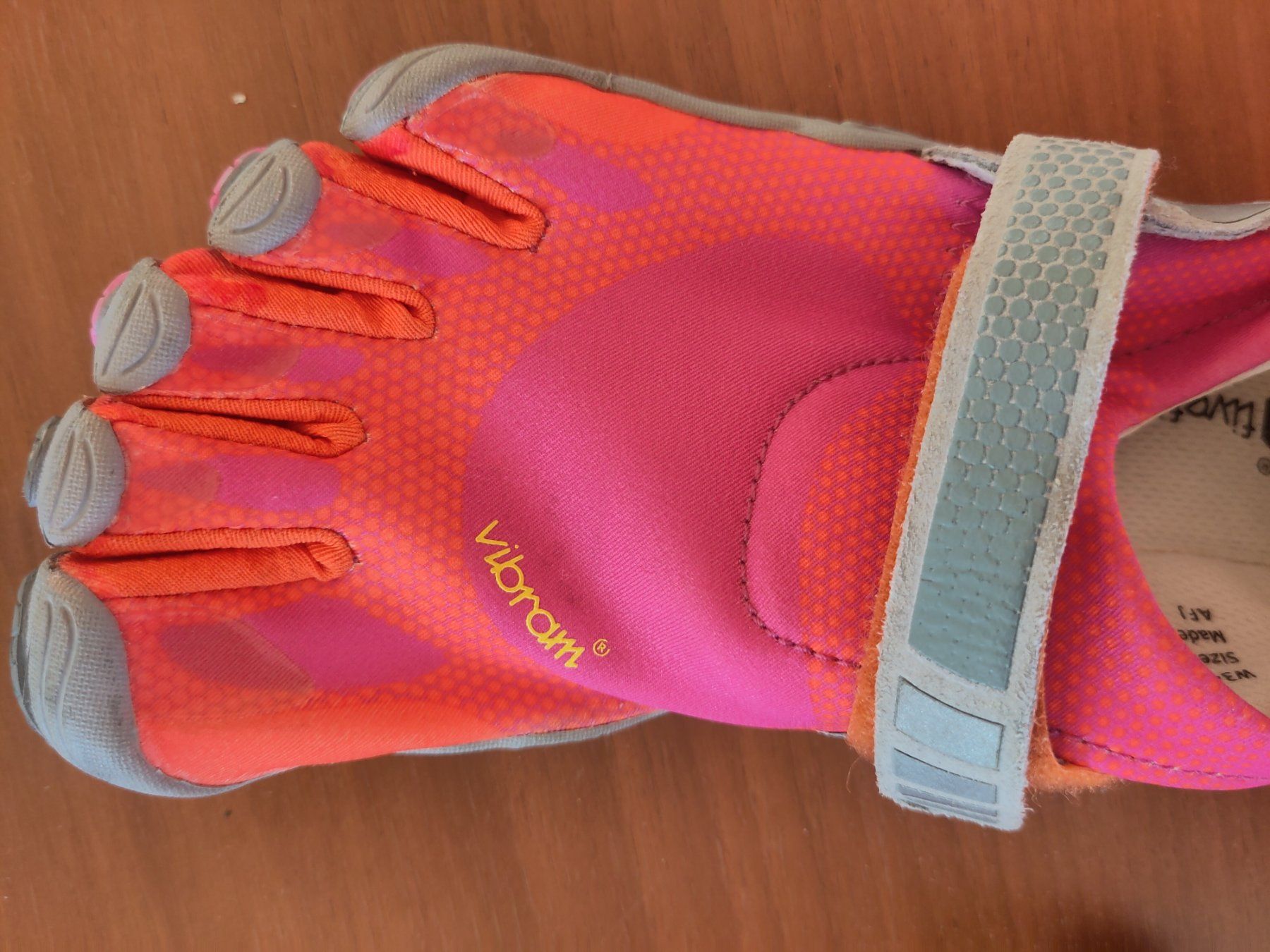 Vibram Scarpe da donna: Vibram FiveFingers - Grösse 37 - Barfussschuhe – Nuovo (secondo la descrizione) da Zürich venduto da Bischosa 3