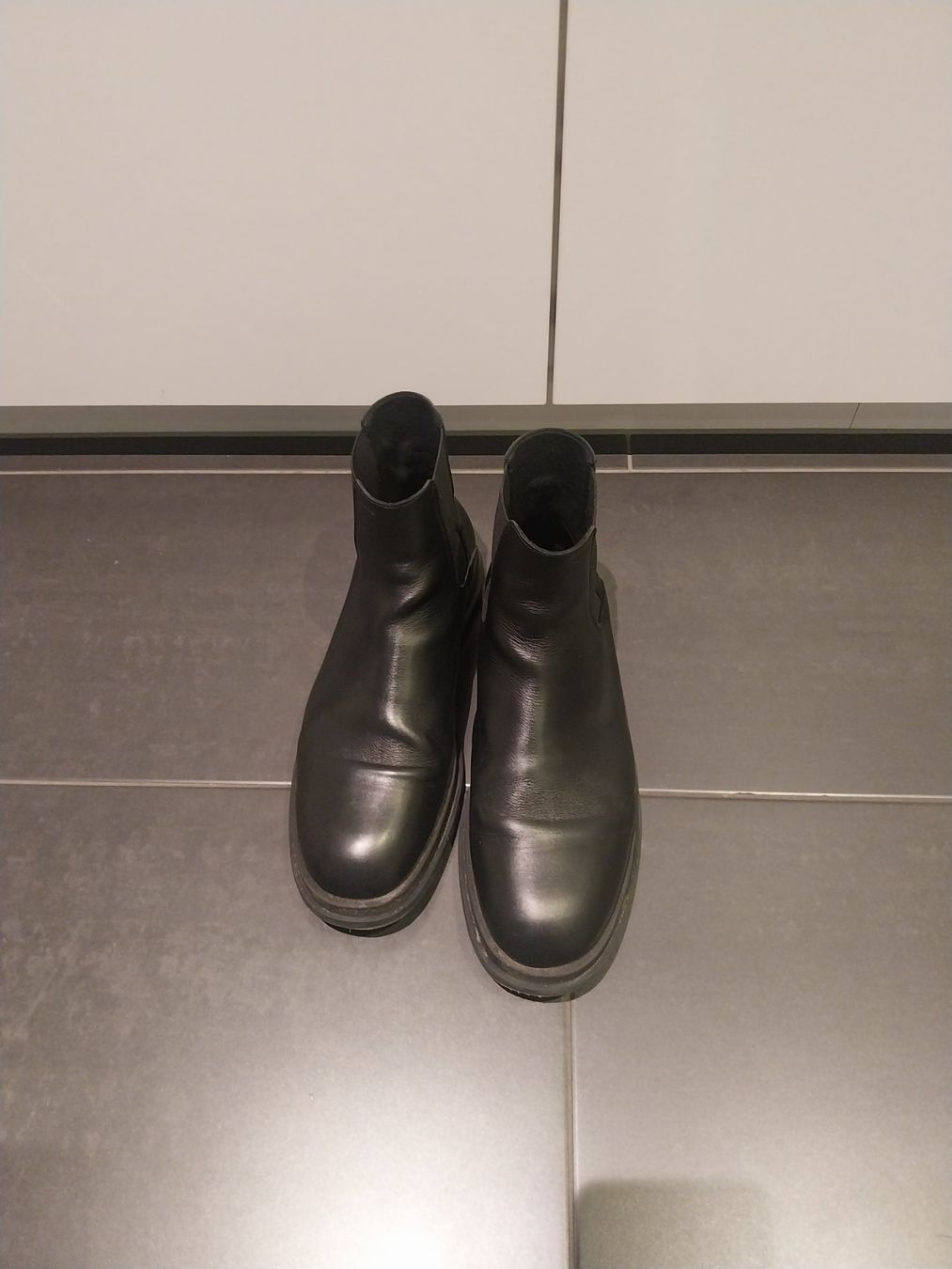 Hugo Boss Herrenschuhe: Hugo Boss Chealse Boot 46 – Gebraucht aus Adligenswil von wal_sr8c