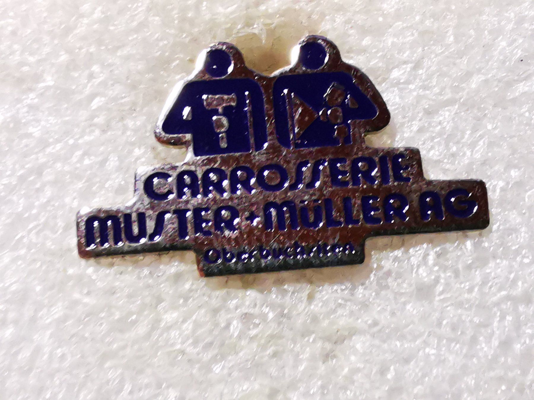 Placchette & Badge: Ansteckpin 17: – Usato da Oppligen venduto da Pin-Fall-Shop