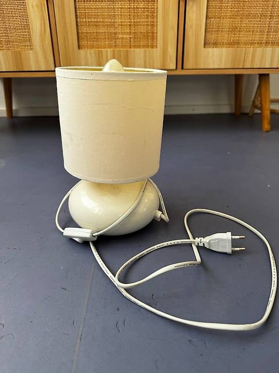 Lampade: Kleine Lampe – Usato da Sursee venduto da maivy