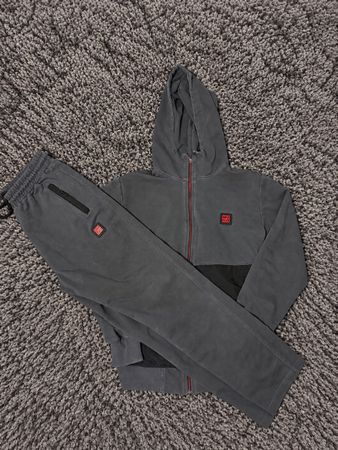 Hugo Boss Trainingsanzug grau schwarz Grösse S gebraucht