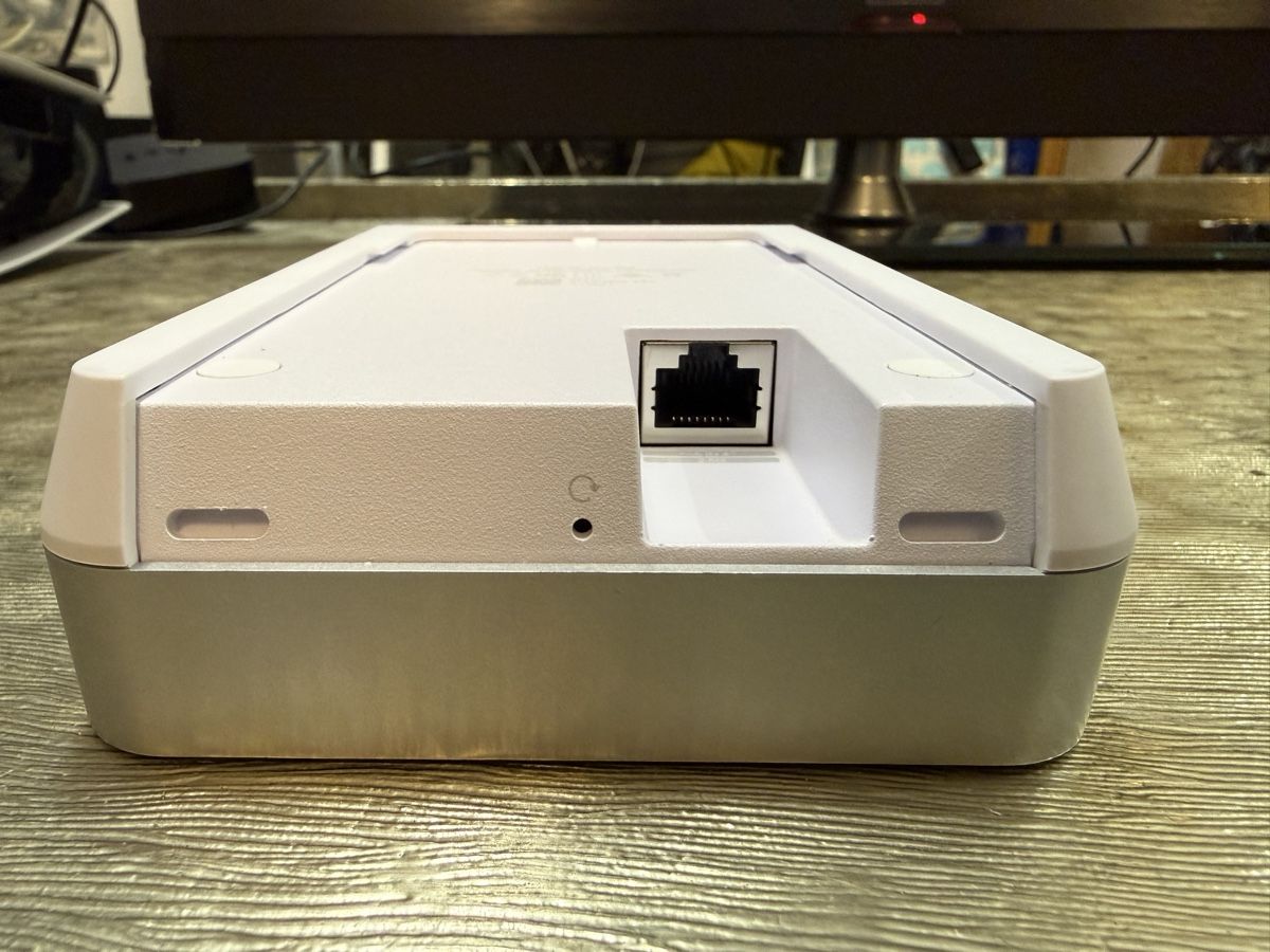 Ubiquiti Modem & Router: U7 Pro Wall – Nuovo (secondo la descrizione) da Hergiswil NW venduto da Guyleu 2