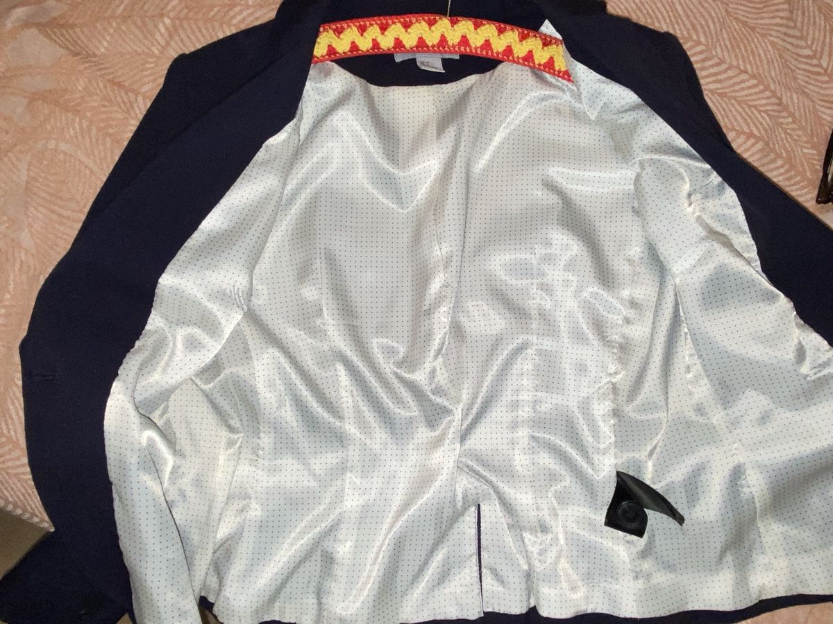 H&M Jacken: Damen Blazer dunkelblau 36 neu – Neu und originalverpackt aus Oberrohrdorf von Desteny1 4