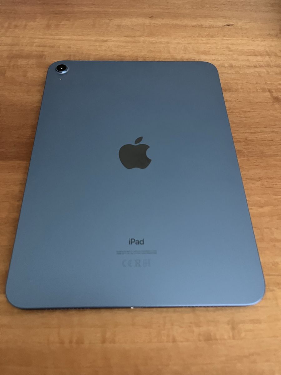 Apple Tablet PC: Apple iPad 10. Generation 256 GB Blau neuwertig – Usato da chur venduto da Chambaldi 1