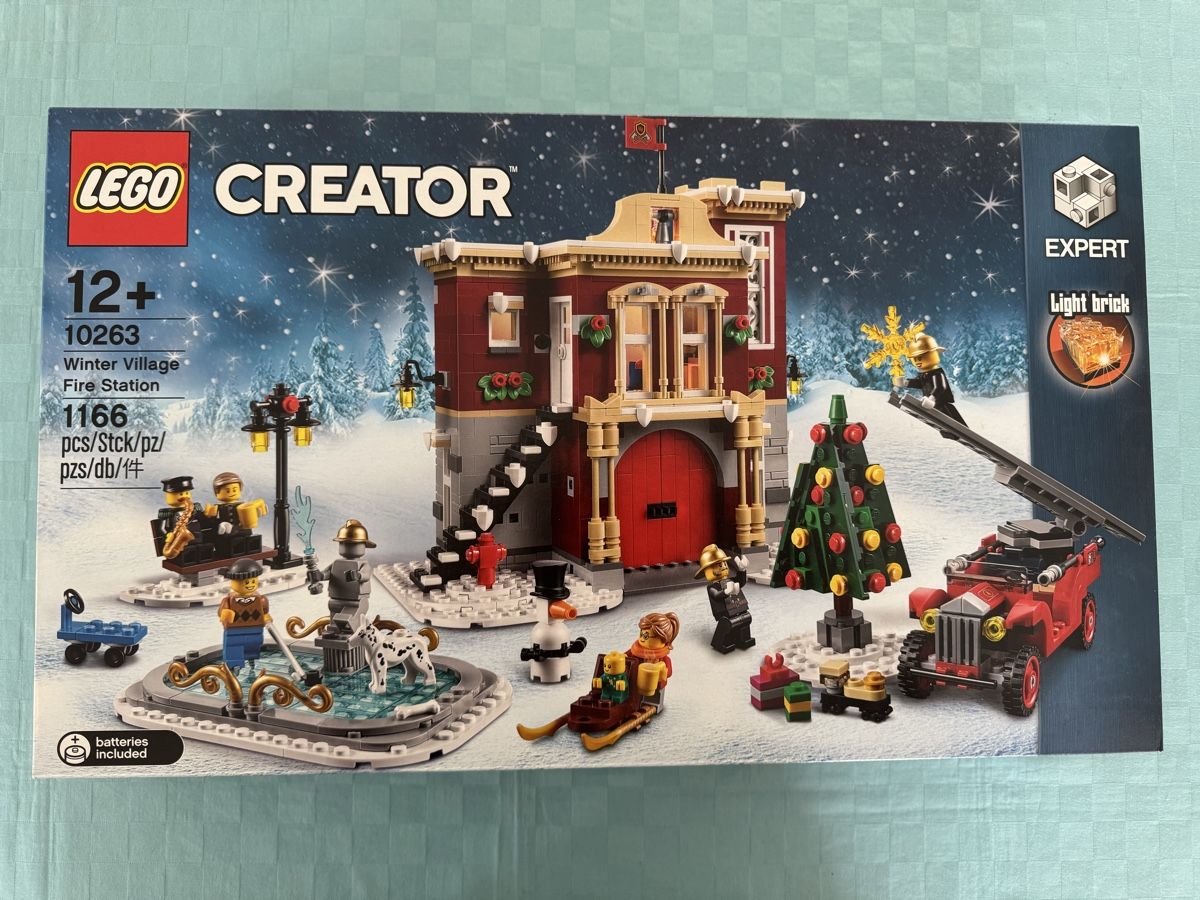Lego Giocattoli: LEGO CREATOR 10263 – Nuovo e nell'imballaggio originale da Mörschwil venduto da Play_Brick_2018