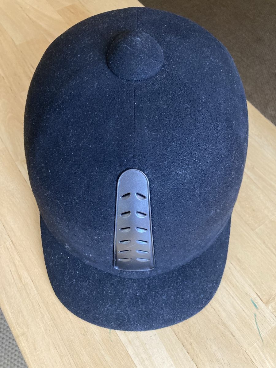 Casques: Reithelm Knightsbridge Gr. 56 – D'occasion à Affoltern am Albis par rollotomasi
