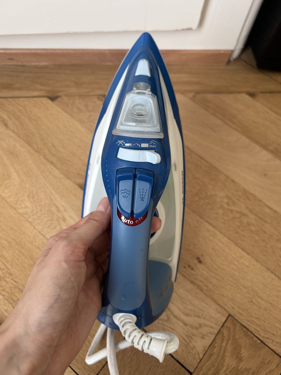 Bosch Ferri da stiro: Fer à repasser Bosch – Usato da Genève venduto da Sarahchge 1