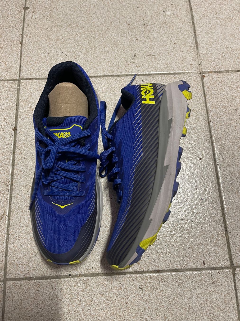 Hoka One One Scarpe da uomo: Hoka 41 1/3 nuove – Nuovo e nell'imballaggio originale da cadenazzo venduto da Duff10 1