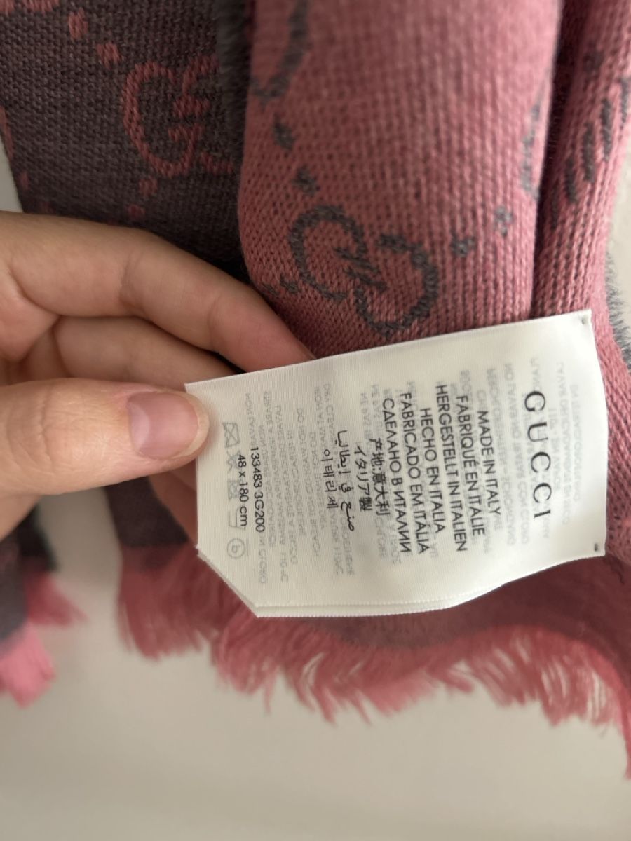 Gucci Foulards, Tücher & Schals: Foulard / Écharpe rose - GUCCI – Gebraucht aus Savigny von Althea0202 3