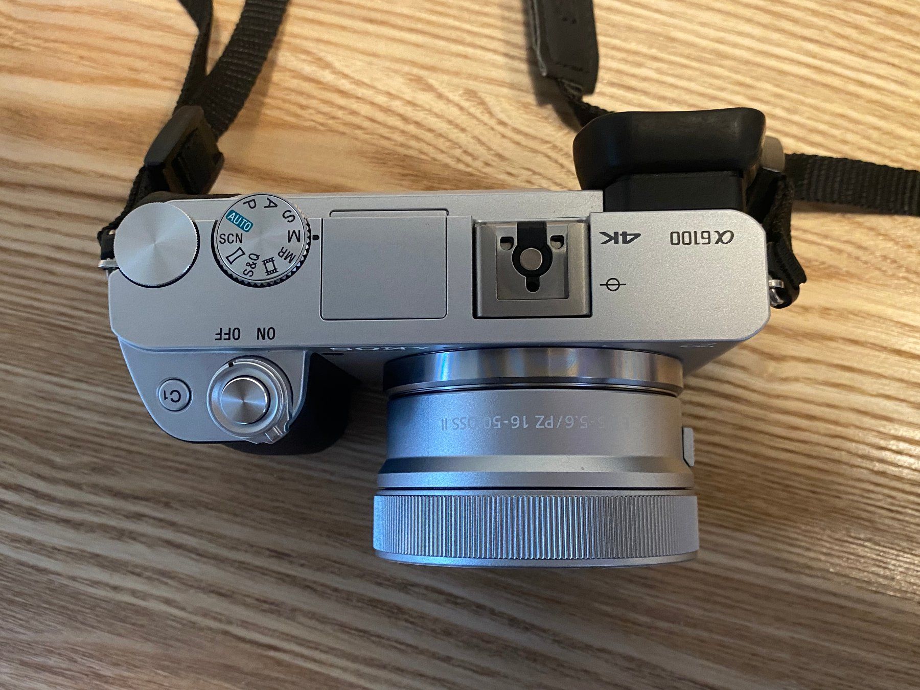 Sony Appareil photo: Sony a6100 kit – Neuf (Voir description) à Lausanne par luk_yw2r 4
