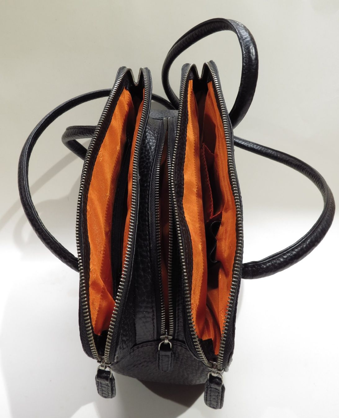 Borse da donna: Handtasche Leder – Nuovo (secondo la descrizione) da Walenstadt venduto da apropo 2