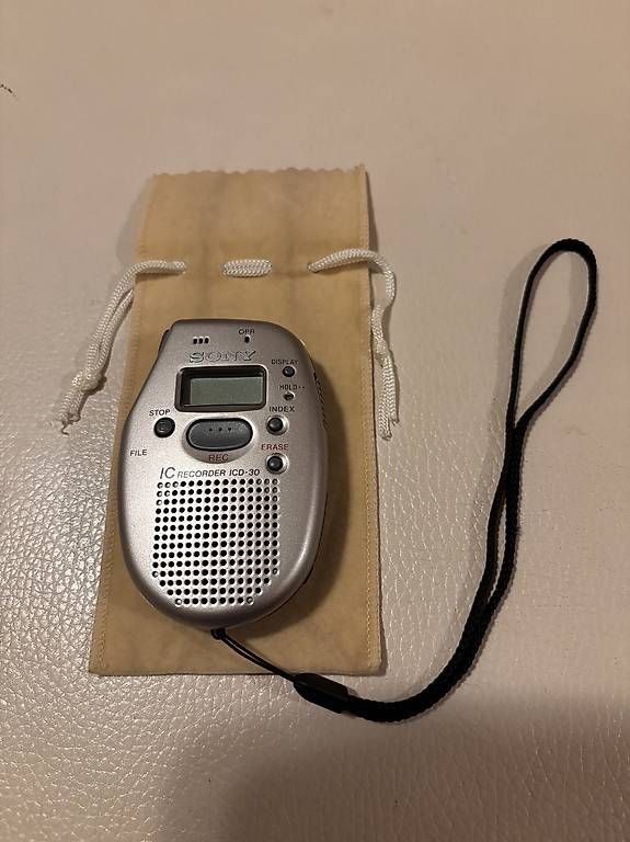 Sony Registratori: Dictaphone numérique SONY – Usato da Vessy venduto da ongaros 2