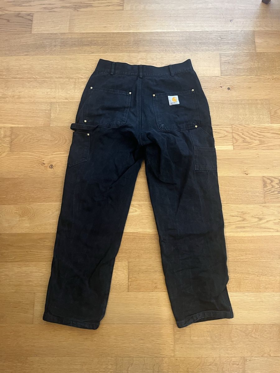 Carhartt Jeans: Carhartt jeans in Schwarz – Gebraucht aus Burgdorf von Manimi