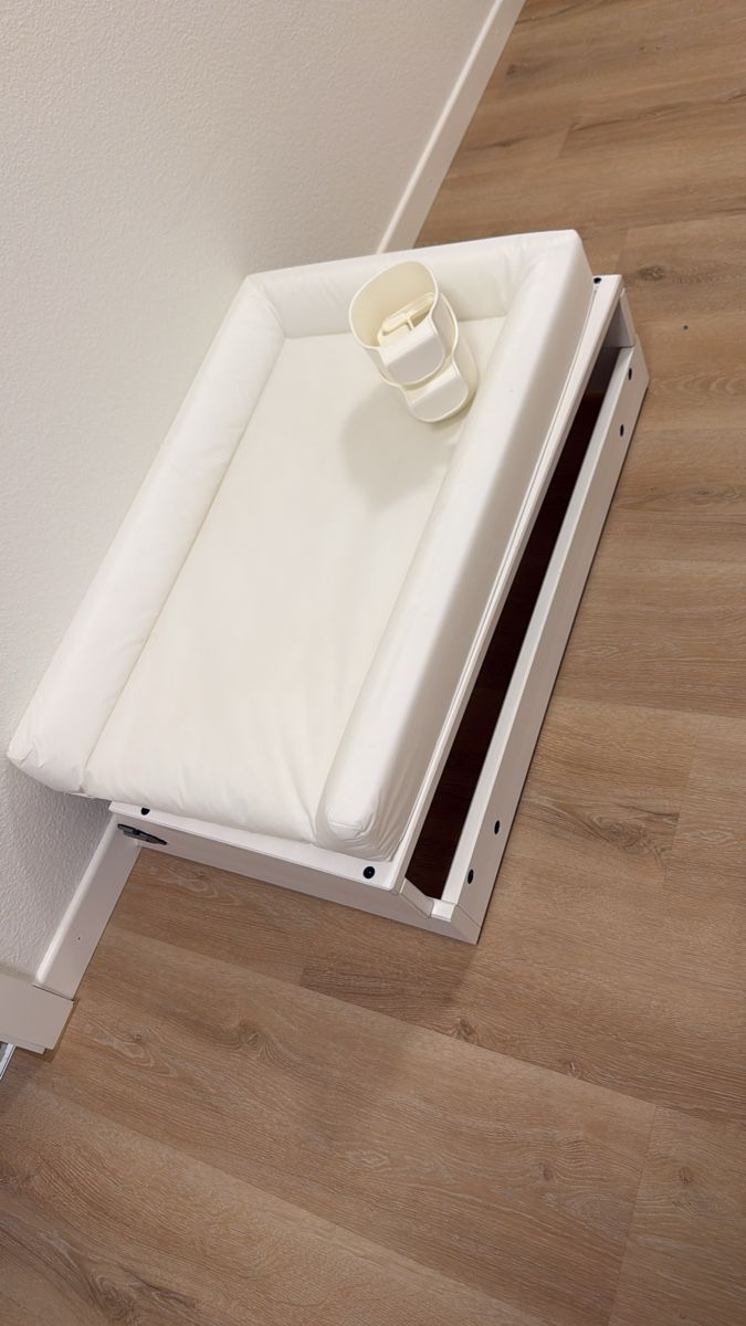Ikea Wickeltisch & Zubehör: Wickelkomode – Gebraucht aus Adliswil von ant_k7ph 1