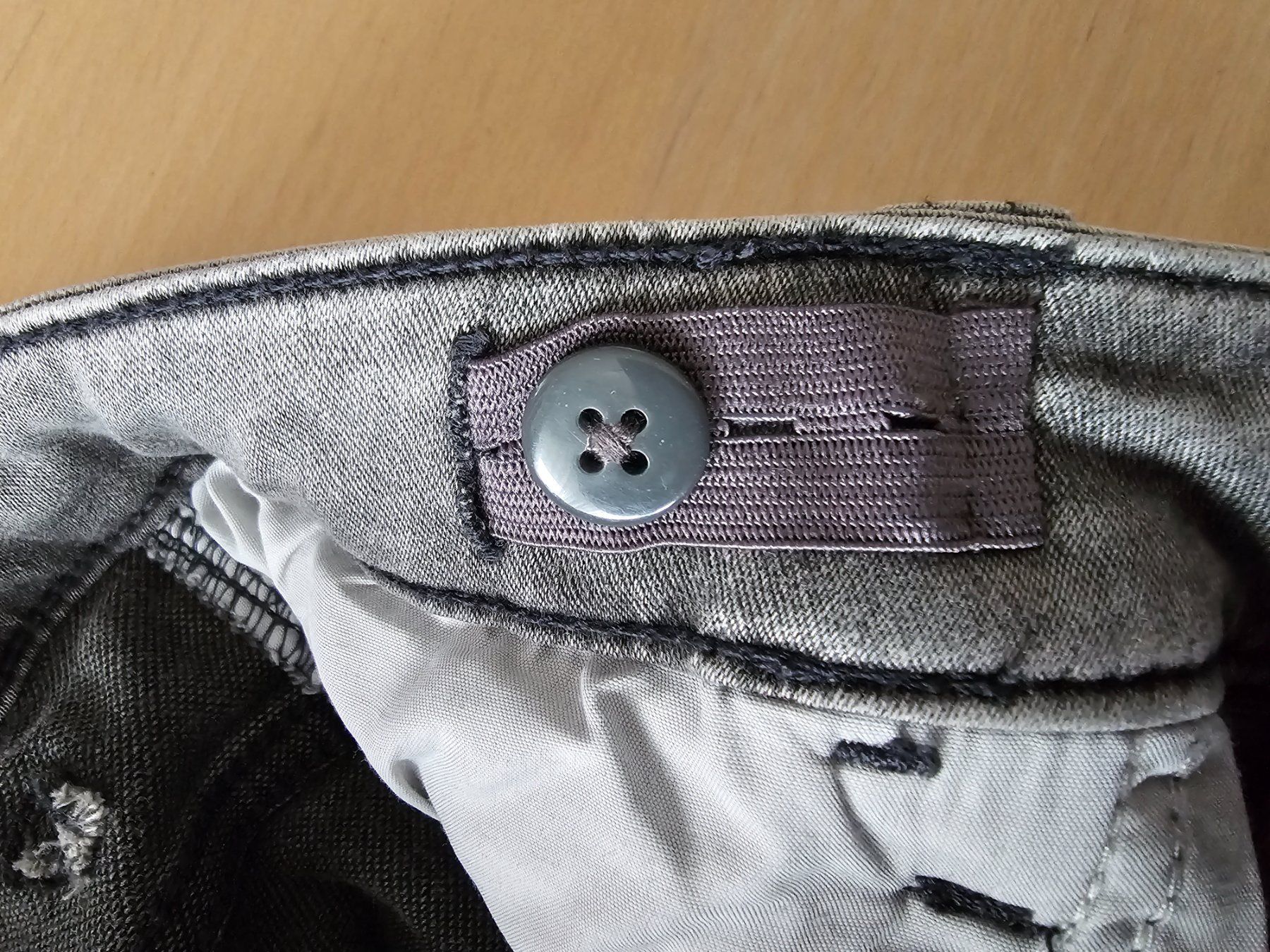C&A Pantaloni: Jeans - Stretchjeans - Gr. 170 – Nuovo (secondo la descrizione) da Mettmenstetten venduto da Espoirco1 2
