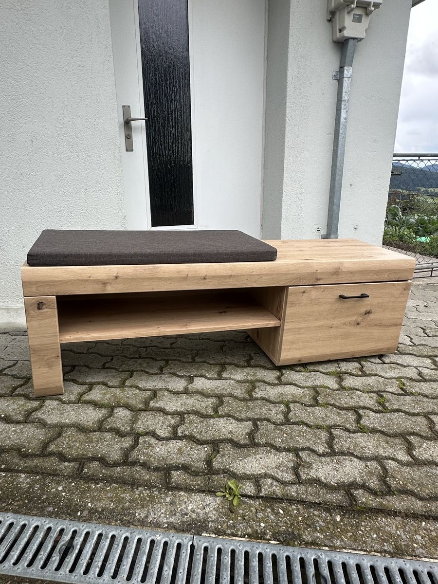 Panchine: Schuhmöbel – Usato da Oberdiessbach venduto da BlackJade01 1