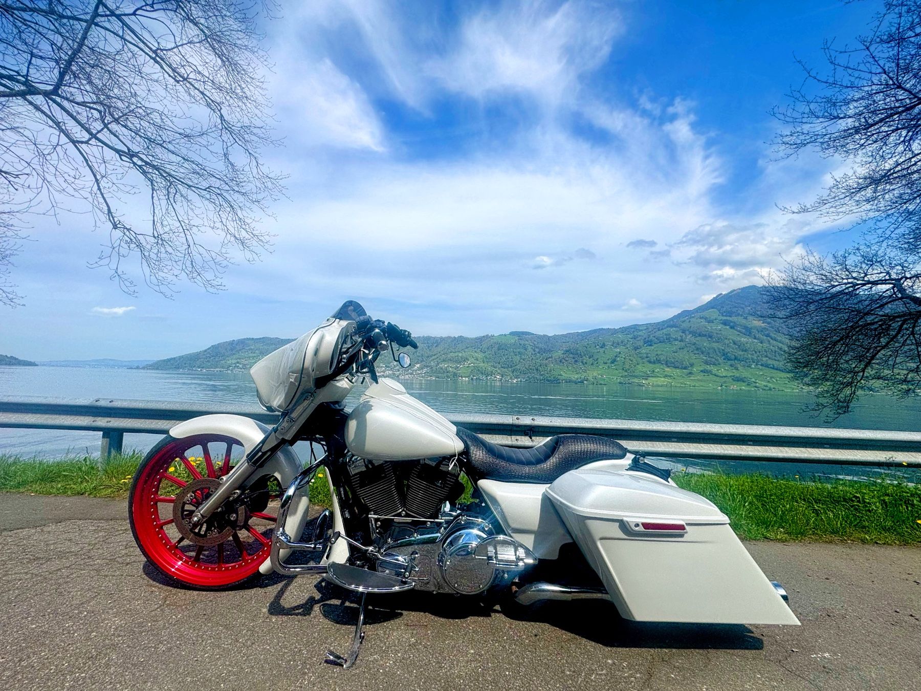 Harley-Davidson Chopper: Harley Davidson Bagger 103 26" Rad – Usato da Nebikon venduto da kau_2bfl 1