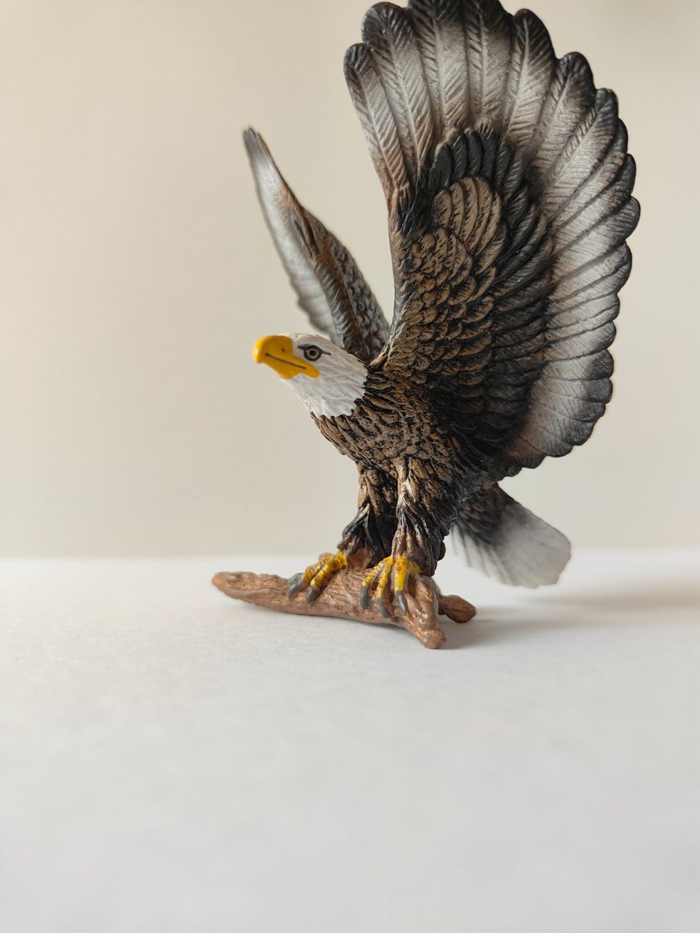 Schleich Figuren: Schleich Adler Weisskopfseeadler Vogel – Gebraucht aus Thalwil von FigurenFreunde