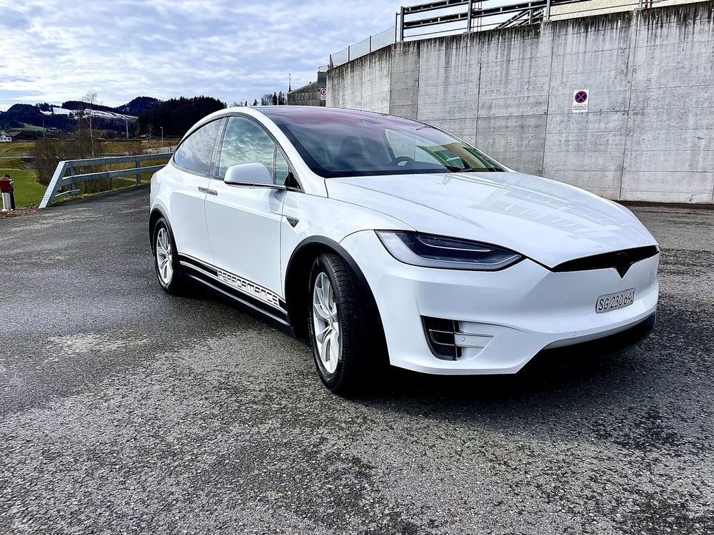 TESLA MODEL X P90D || 772 PS || Ludicrous Modus || CCS || (Gebraucht ...