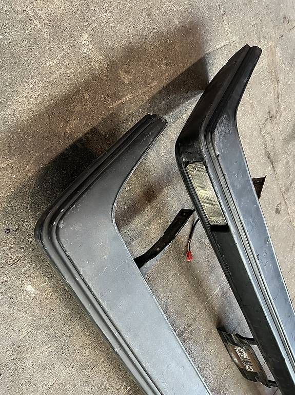 VW Alle Autoersatzteile: Original Stossstangen von VW Golf 1 GTI – Gebraucht aus Safenwil von vw-teile 1