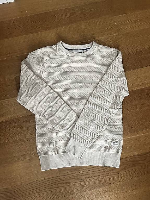 Pullover & Sweatshirts: Pullover Jack & Jones – Gebraucht aus Augst BL von Nasi123