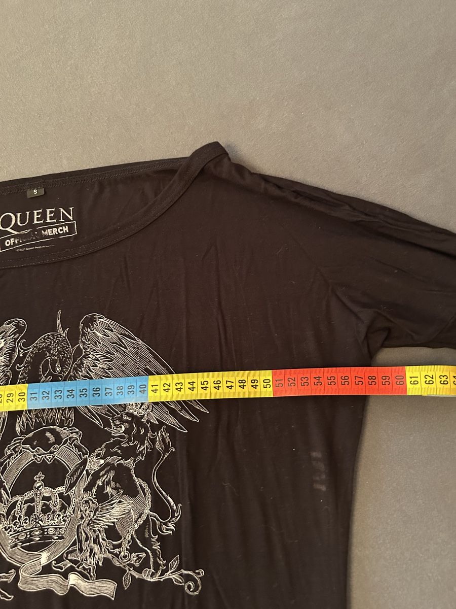 T-shirt: Queen Shirt 3/4-Arm – Usato da Tägerschen venduto da Tommylee88 2