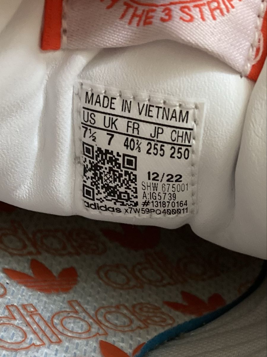 Adidas Herrenschuhe: Adidas Joggen Grösse 40 2/3 – Gebraucht aus Fraubrunnen von sam_r7tq 4