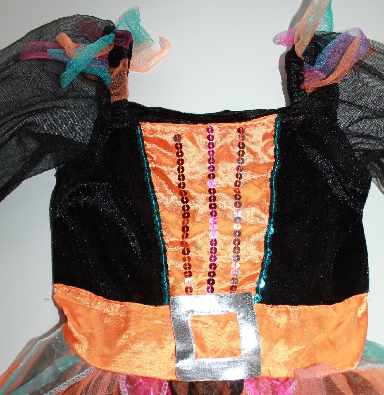 Costumi: Costume sorcière / Hexe t. 3 - 4 ans – Usato da Peseux venduto da CoolShoping 4