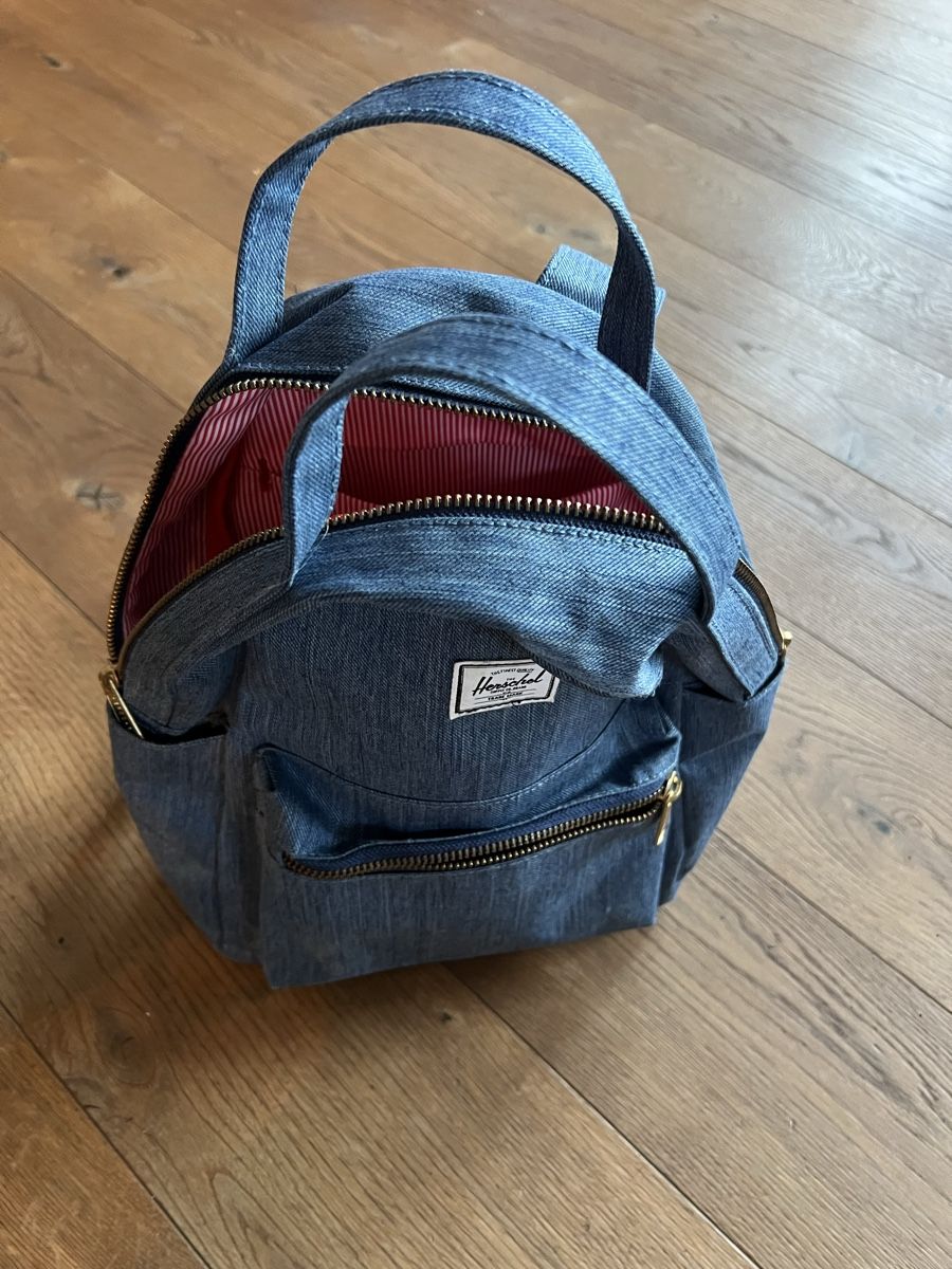 Herschel Rucksäcke: Kleiner blauer Herschel-Rucksack – Gebraucht aus Uerikon von Saffagirl 7