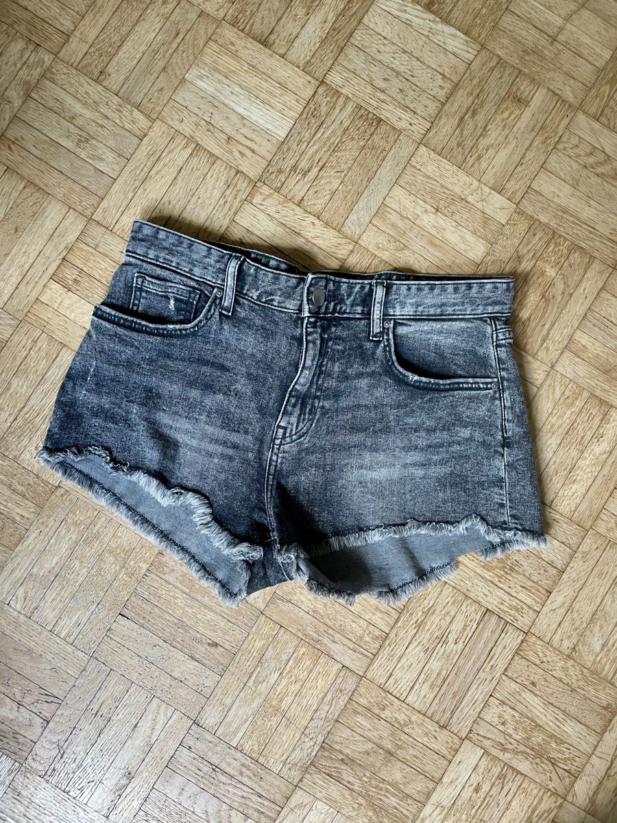 H&M Jeans: Hotpants/Shorts Jeans, grau, Grösse 38 – Nuovo (secondo la descrizione) da Zürich venduto da Carlajimena 6