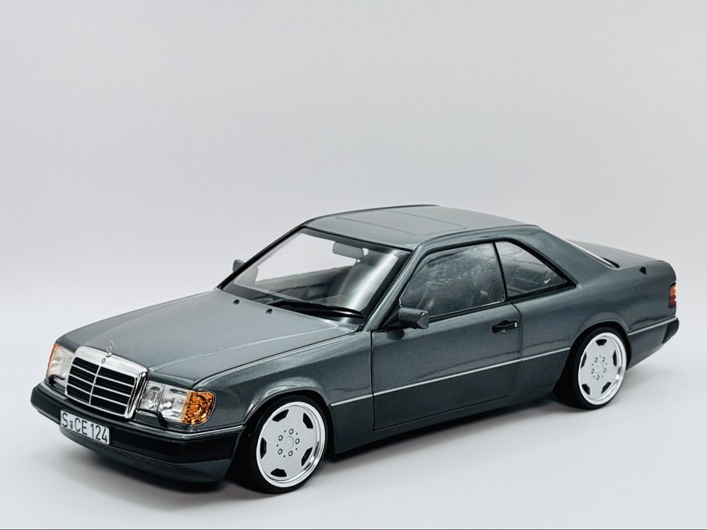 Otto Mobile OT704 Mercedes C124 6.0 AMG Gris – Échelle 1/18 En Résine