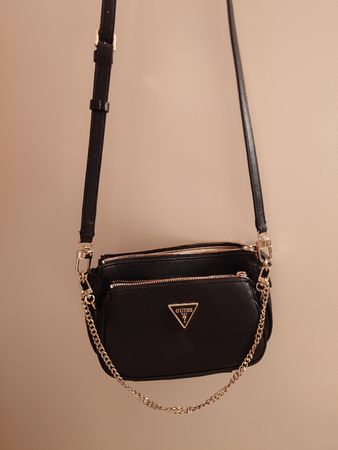 Guess NOELLE II POUCH - Umhängetasche - black
