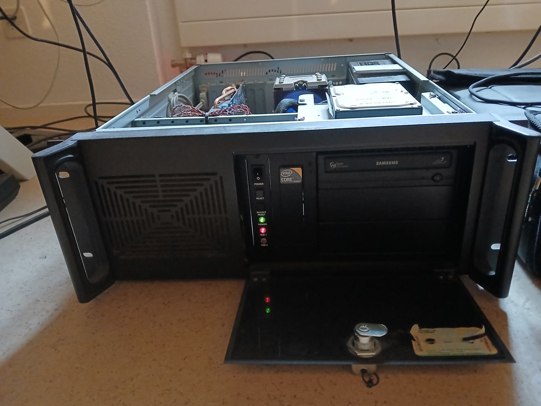 PC: Musik Computer mit windows – Difettoso da Turbenthal venduto da enjak
