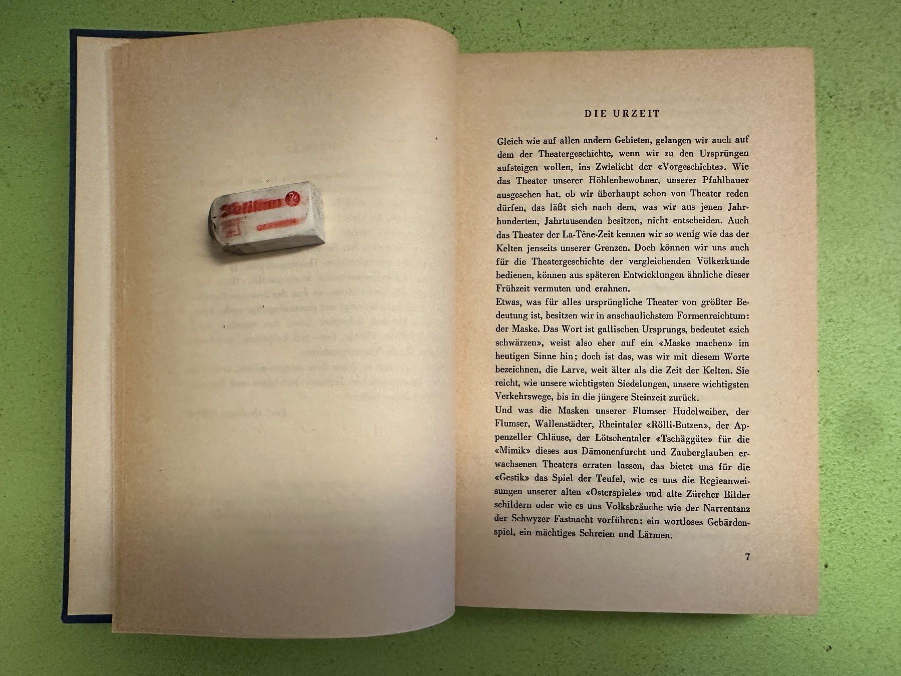 Bücher: Eugen Müller: Schweizer Theatergeschichte. – Gebraucht aus Zürich von allp 3