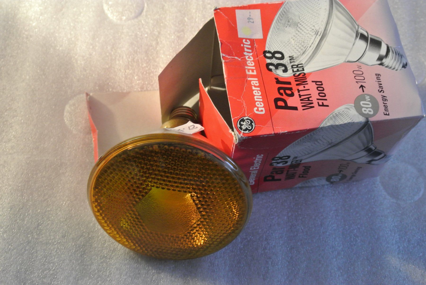 General Electric Lampes: Reflektorlampe-gelb – D'occasion à Horgen par Goros 1
