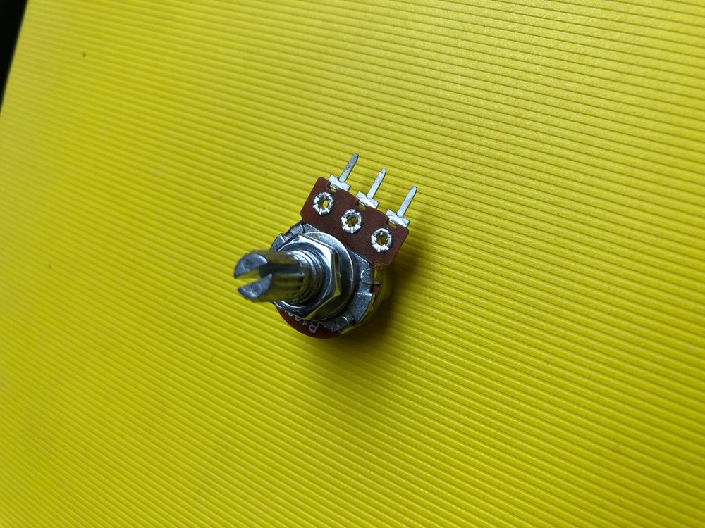 Potentiomètre Rotatif Alpha 20k Ohm - Courbe Logarithmique B, Pour Réglage Audio