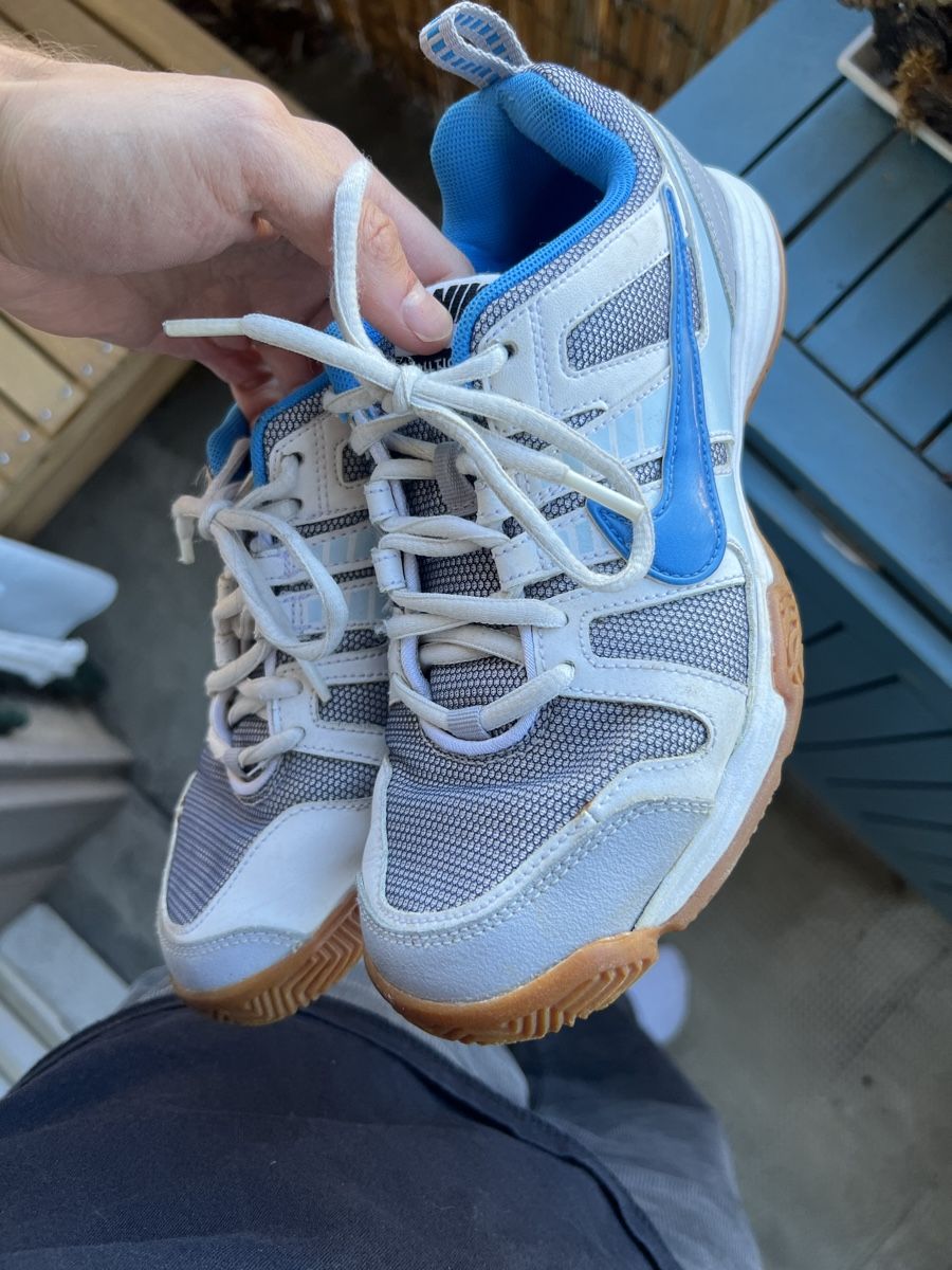 Nike Scarpe da donna: Nike vintage dame, 38 – Usato da Lausanne venduto da loi_kbd7 1