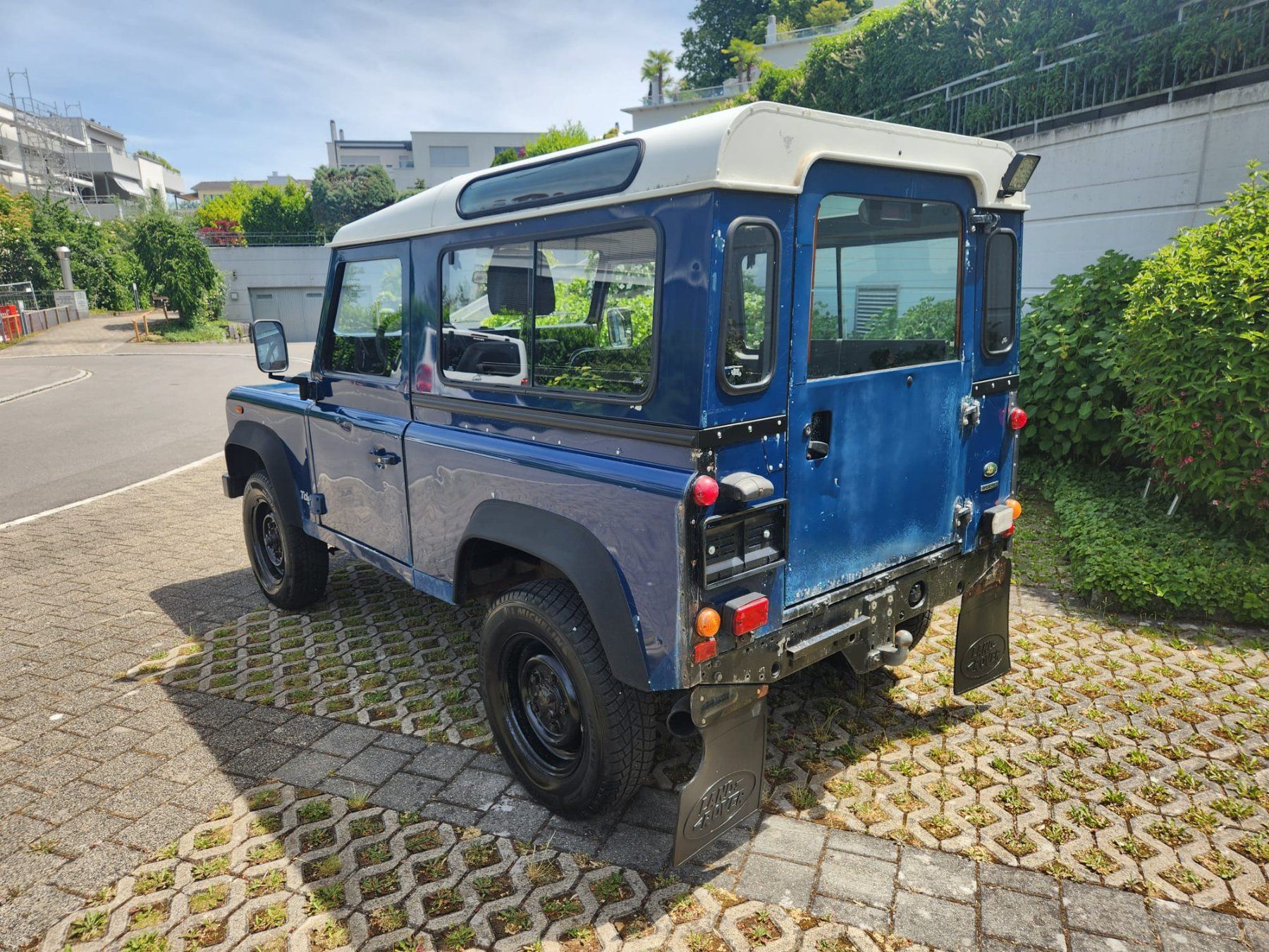 Land Rover Automobili: Defender 90 SW 2.5 Td5 – Difettoso da Feusisberg venduto da Rudolph0968 2