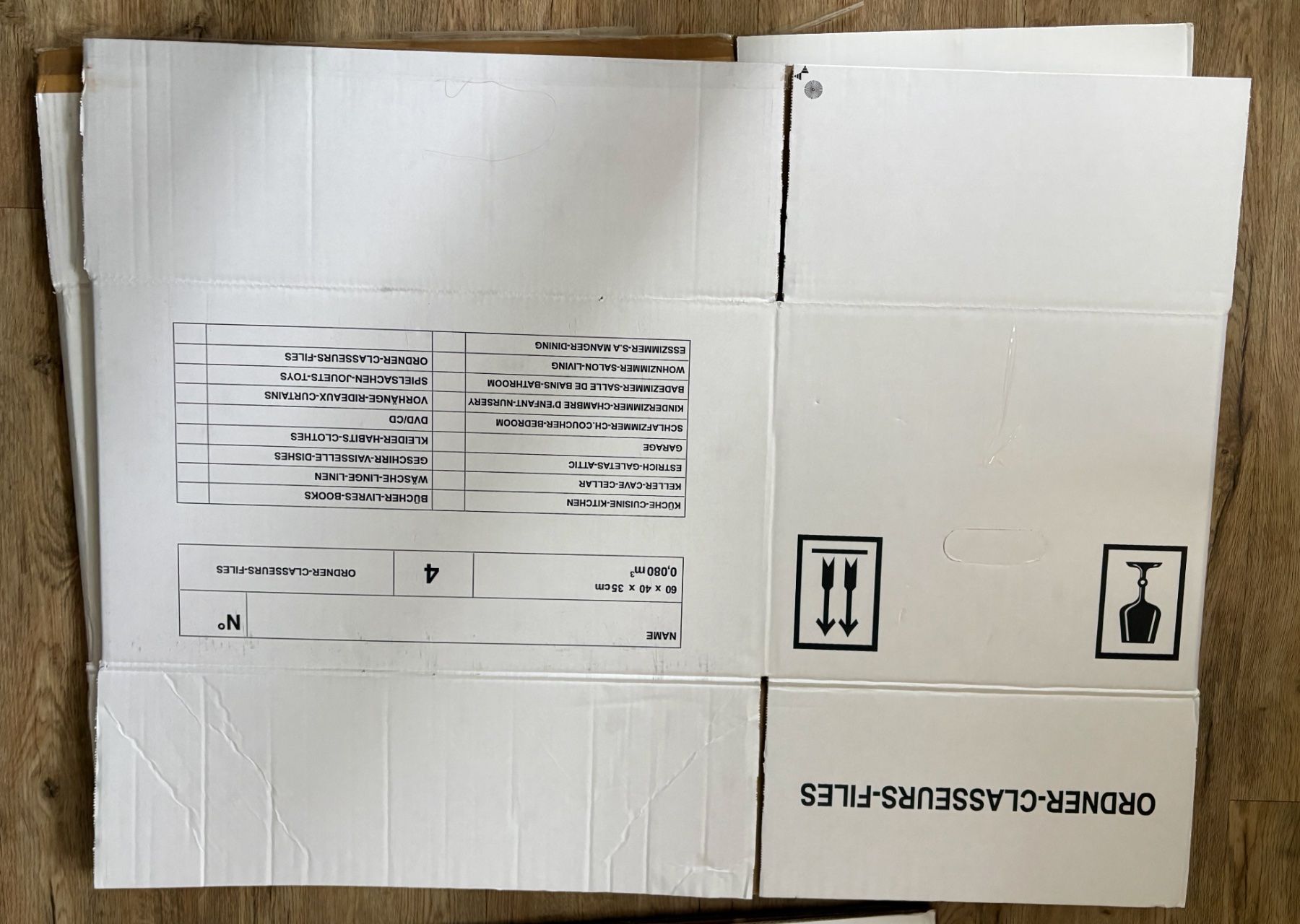 Cartoni: Moving boxes – 31 boxes, plus wardrobe box and packing mater – Usato da Wangen SZ venduto da Domenico0 1