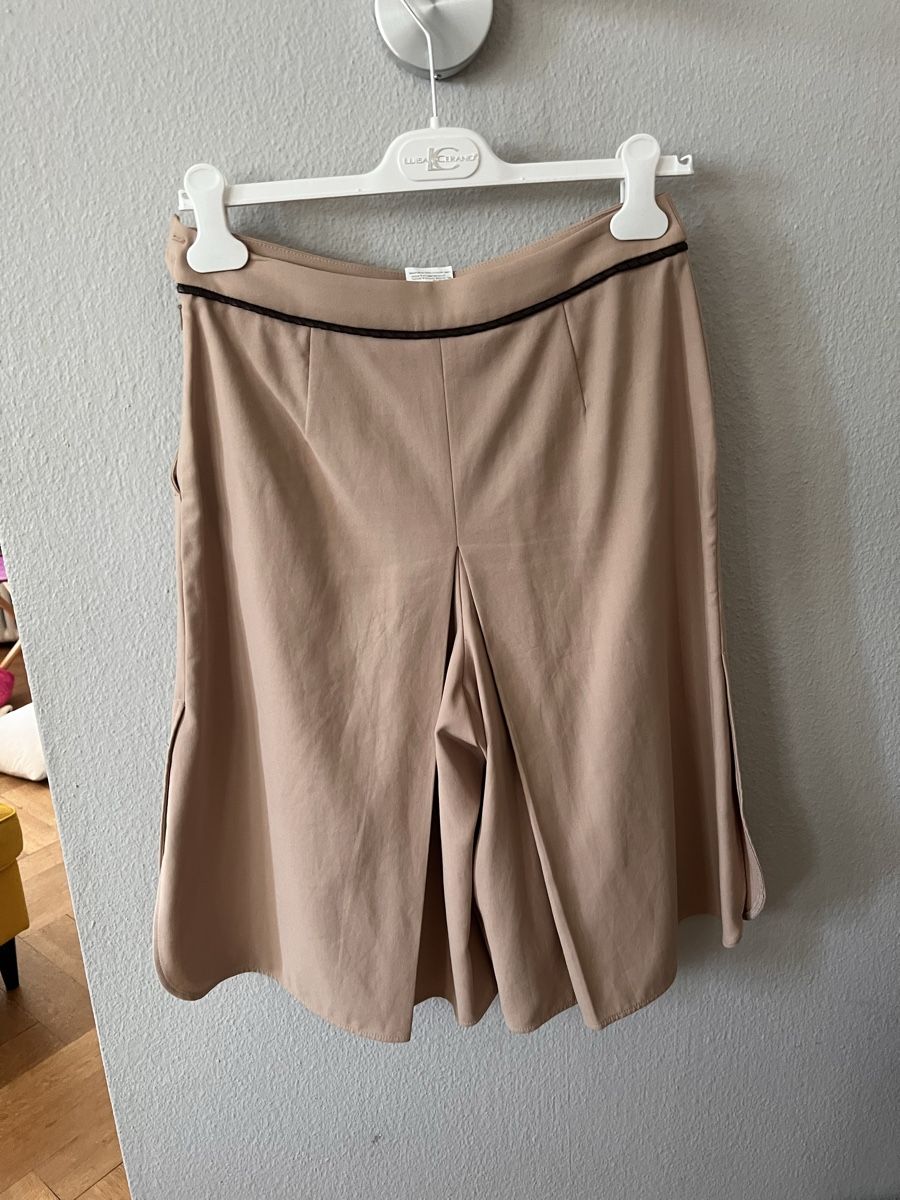 Max Mara Pantaloni: Hosenjupe Max Mara, Gr. 36, beige – Usato da Solothurn venduto da Brini06 7