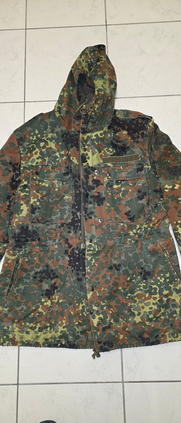 Uniformi: Original Bundeswehr Flecktarn Anorak mit Thermofutter – Nuovo (secondo la descrizione) da Aarburg venduto da Se20